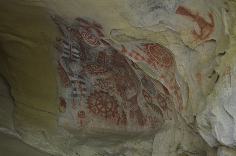 Pictographs in the Chumash Painted Cave. Modern graffiti is easily recognizable.