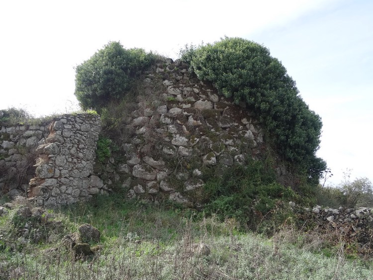 Arzola Lepres Nuraghe