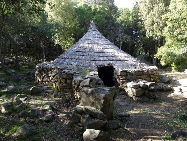 Monti Casteddu/Monti Juanni Villaggio Nuragico