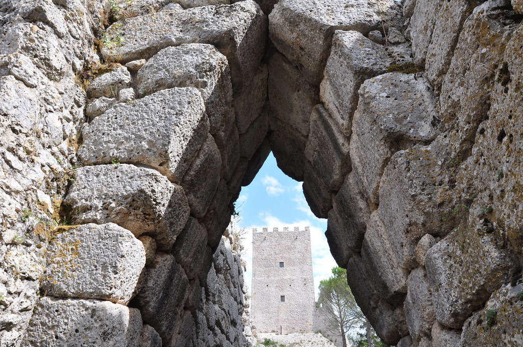 Arpino Acropolis