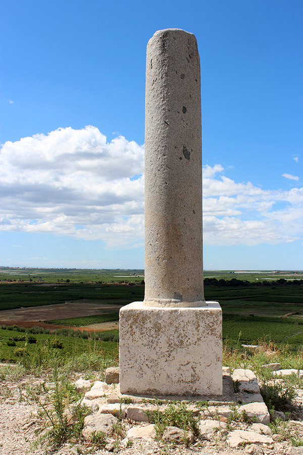 Larger pillar with the view to the battlefield of the Battle of Cannae.  Site in Puglia Italy
