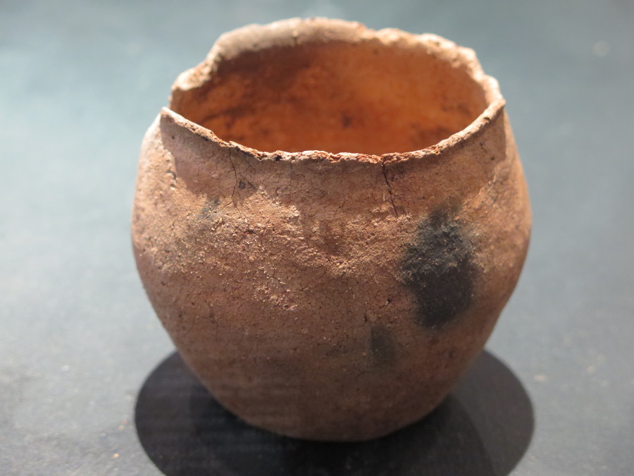 Bronze Age vessel from the Lidovskaya Culture.  May 2016

