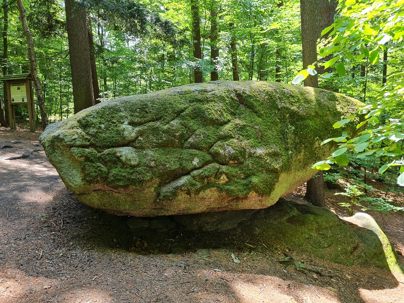 The stone has some artificial carvings and unusual grooves.