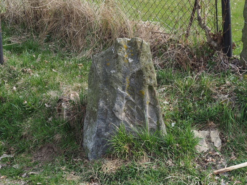 Menhir Lásenice