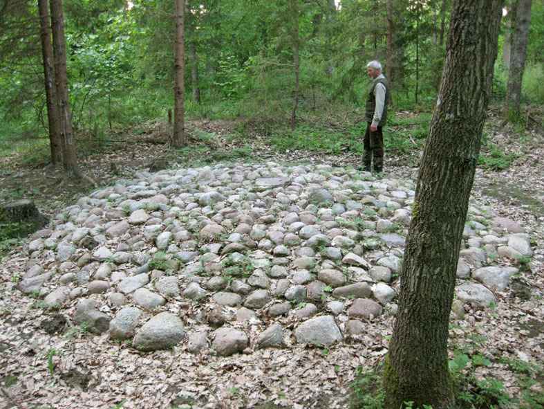 Borki Stone Circle (1)