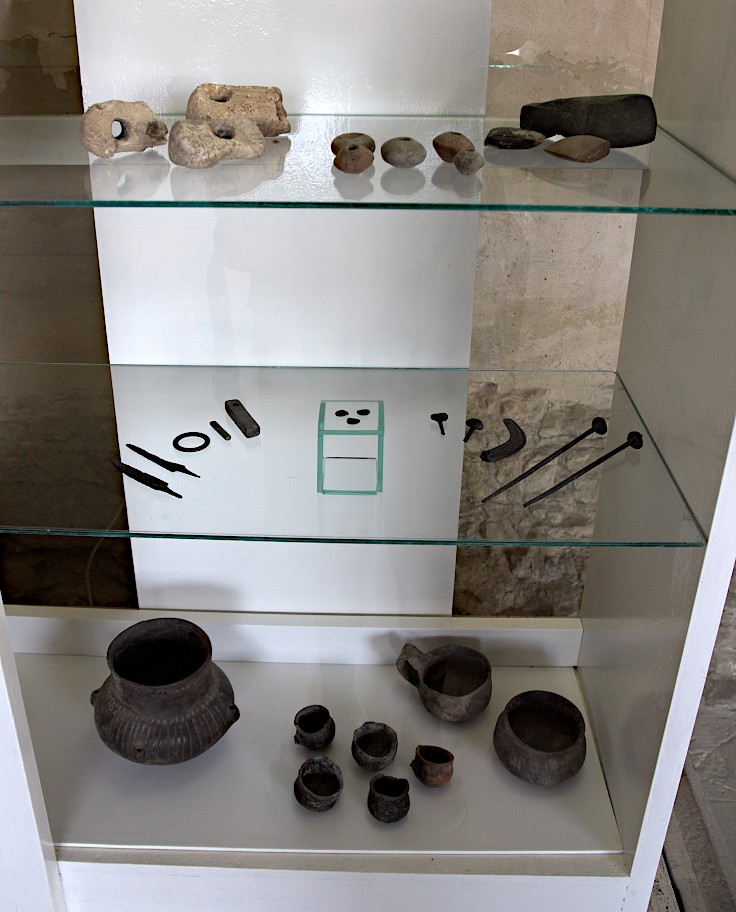 Showcase with finds