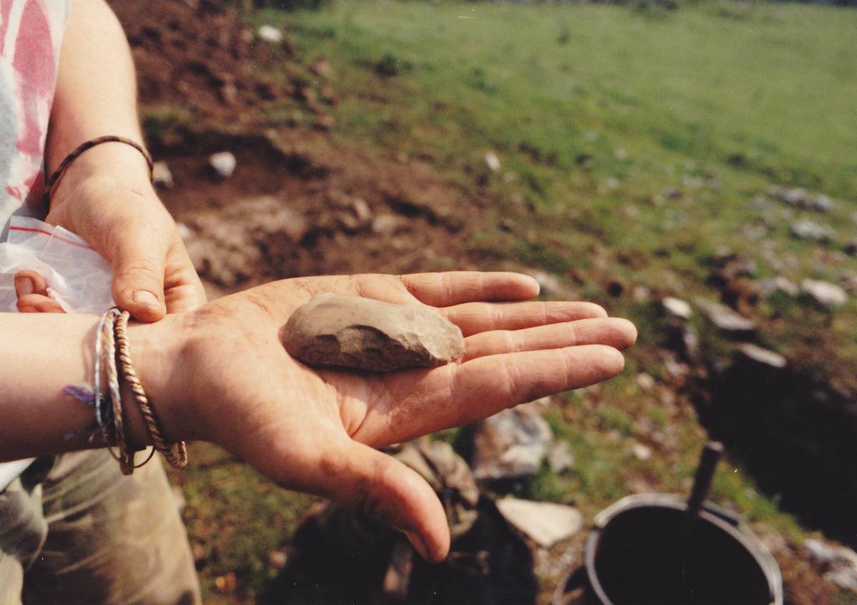 Beautiful Neolithic stone axe at Wigber Low excavation 1990