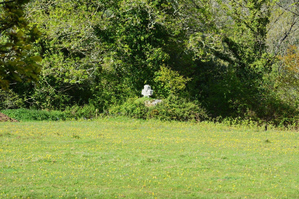 Higher Combe Cross