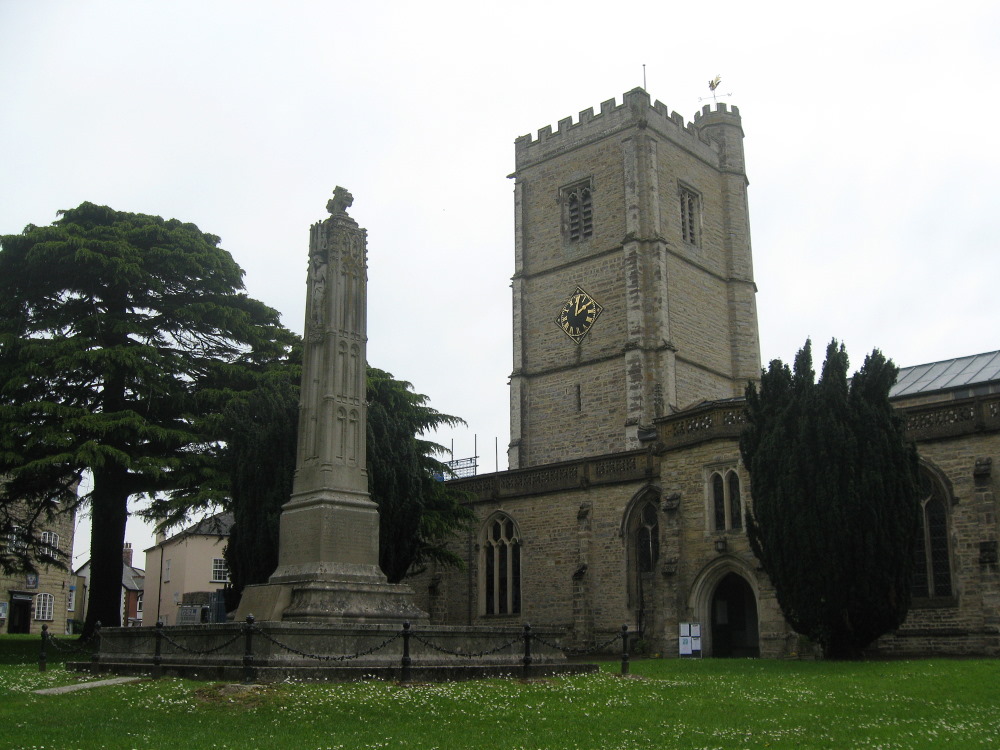 St Mary the Virgin Minster church at Axminster, the possible site of a 'castle'. (See comments on site page).
Taken on my only visit to the town in 2014.