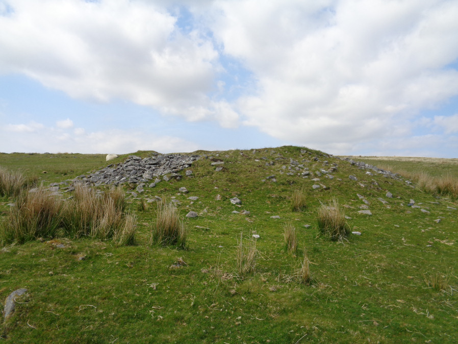 Drizzlecombe Cairn 18