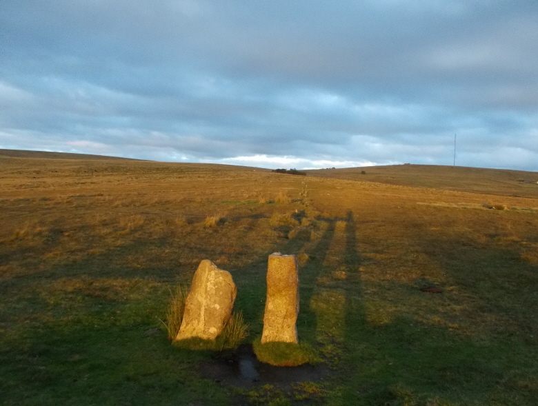 Looking East - Autumn Equinox 22nd Sept 2016, now 7.01pm, and the setting sun emerges from the bank of cloud to cast shadows of the stones towards ESE.