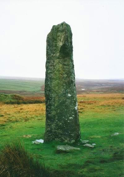 Drizzlecombe standing stone.