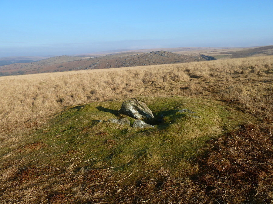 Leeden (Sheepstor) cairn and cist, lovely place. In the background is Combshead tor.
