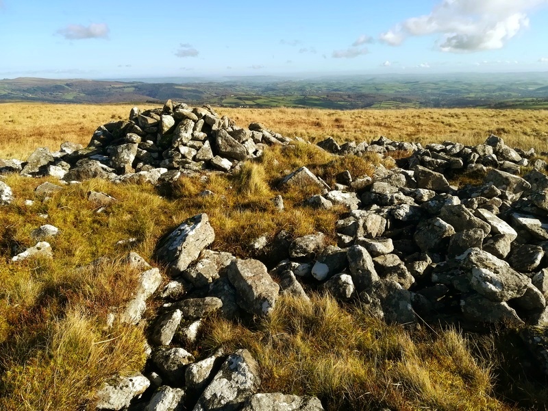 Snowdon Cairns (Dartmoor), the top of the largest southern cairn, not a bad view!