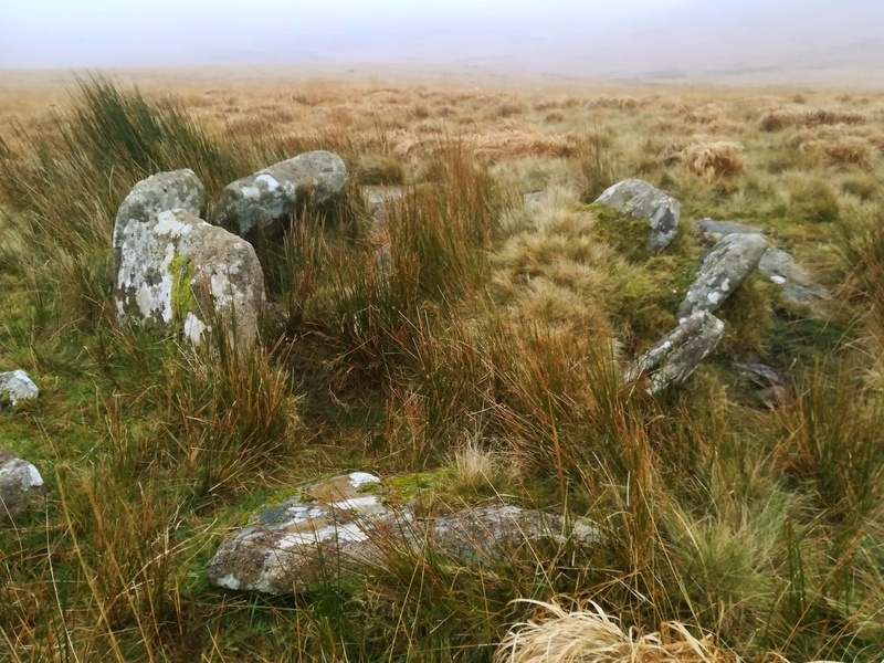 Sittaford Tor Cairn Circle and Cist, I've no idea why it isn't more known about and visited, What with it been so close to the much visited Greywethers