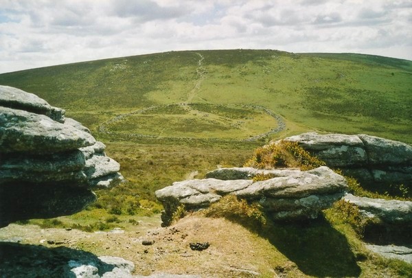 Looking at Grimspound from Hookney Tor.