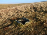 Drizzlecombe cist 21 - PID:164793