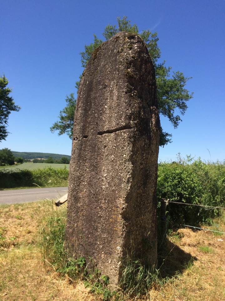 Chigy Menhir