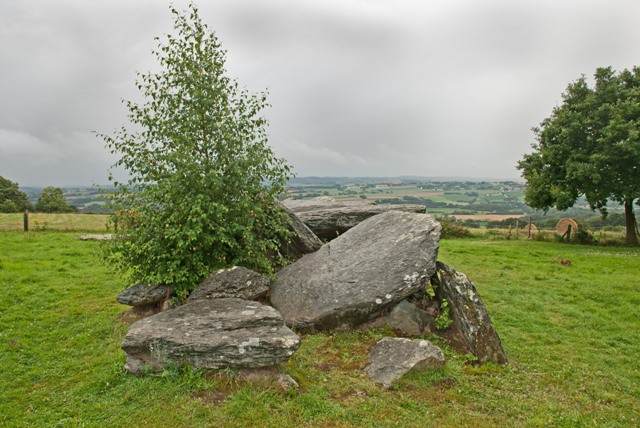 Bod er Mohet allée couverte