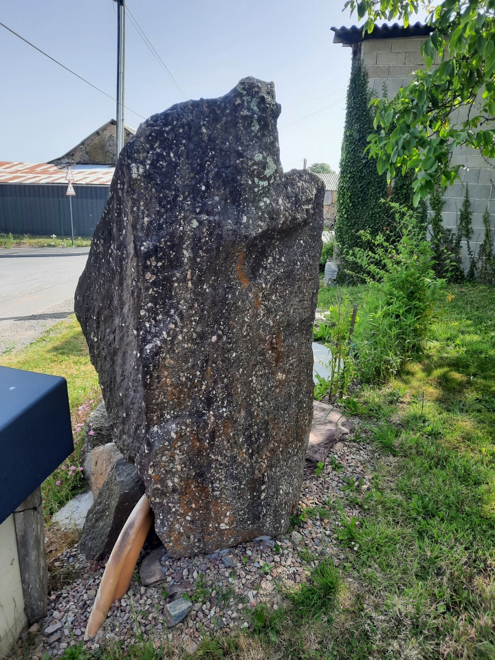 It's a shame to treat menhirs like this, June 17, 2022