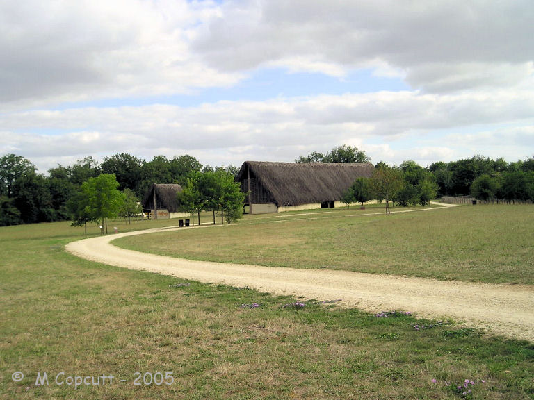 Outside the museum is a large exhibition and event area, where there are displays of dolmen building, a 40 metre long longhouse based on nearby archaeological finds, and many other things. 