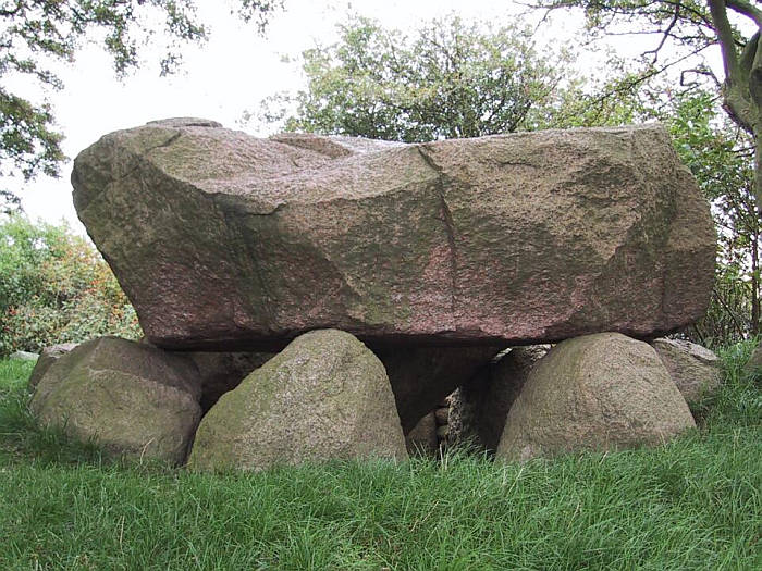 Gaarzer Hof Grossdolmen