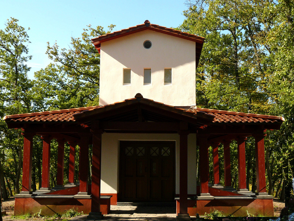 Calmont Temple