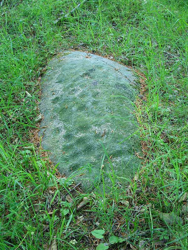 Giekau Langbett (Schalenstein)