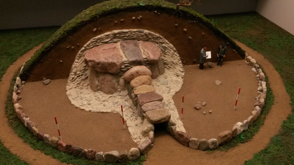 A nice miniature of the Denghoog tomb 

http://www.megalithic.co.uk/article.php?sid=17282