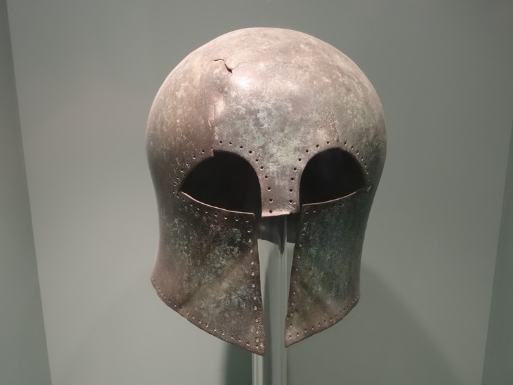 7th century BC bronze helmet, product of a Corinthian workshop (photo taken on April 2018).