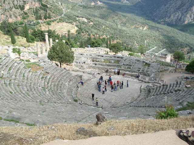  Looking down at the amphitheatre.
