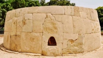 Al Hili Archaeological park - PID:195552