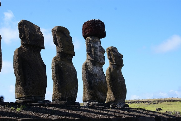 Site in  Easter Island

Tongariki 2012