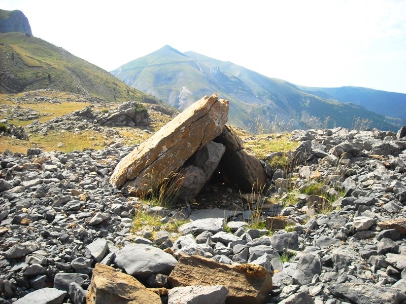 Cubilar Del Barranco Dolmen 1