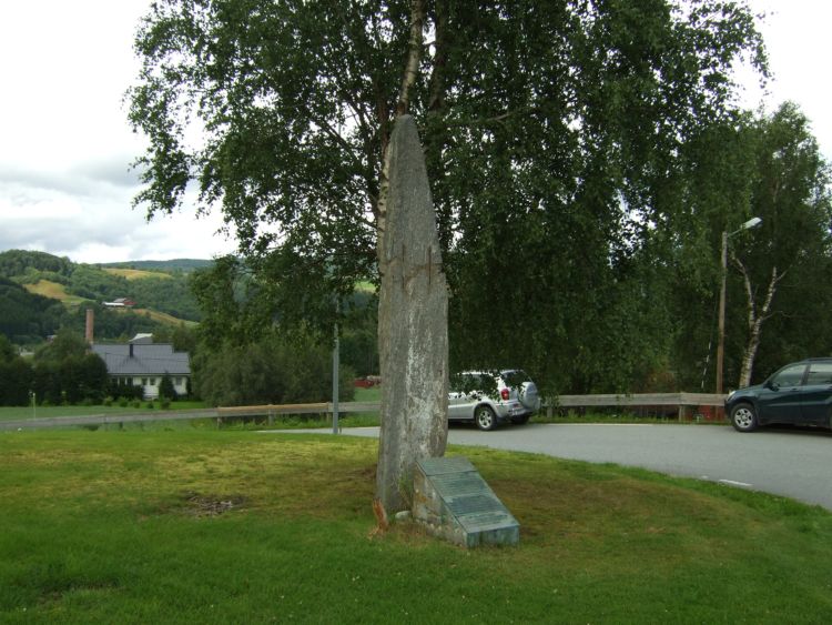 Grøtte Standing Stone