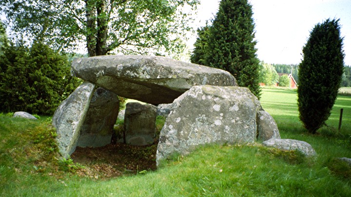 Massleberg Passage Grave