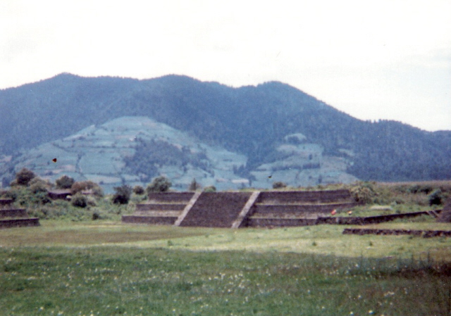 Ancient Settlement and Temples located near Toluca, West of Mexico City.
Part of lower citadel