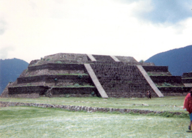 Ancient Settlement and Temples located near Toluca, West of Mexico City.
Pyramid of the God Tlaltoc