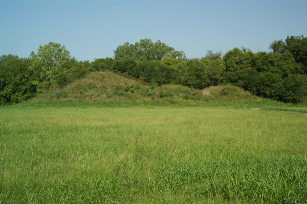 Spiro Mounds Archaeological Park