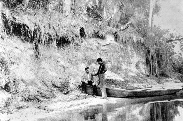 Excavation of the shell mound on Hontoon Island - 1893.  Photo courtesy of the State Archives of Florida.