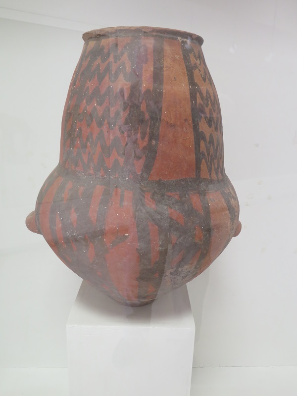 Funerary vase dated to between 800 and 1200 AD.  May 2019