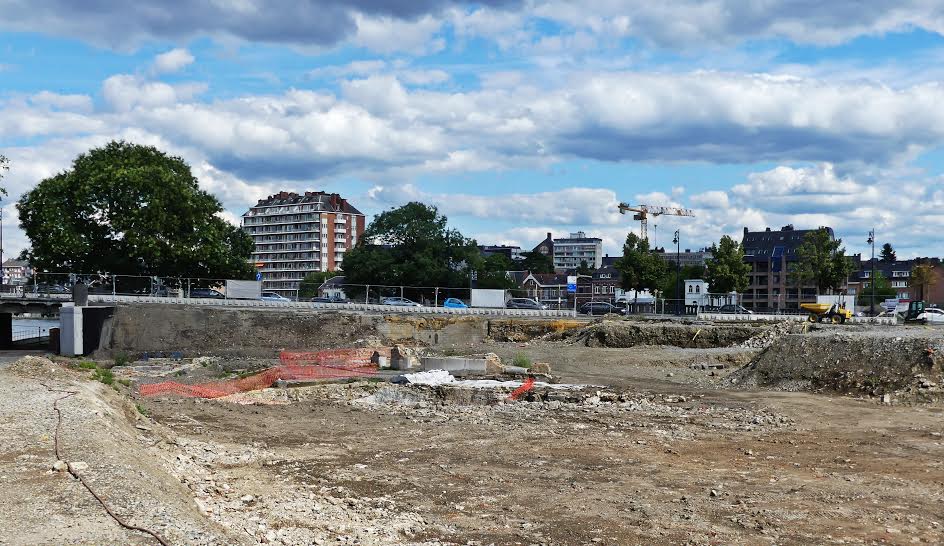Namur, les fouilles du Grognon, interrompues en été.  Photo : dimanche 06.08.2017.