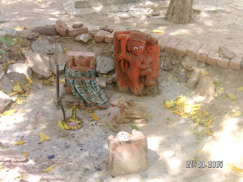 Warnu Dada Temple