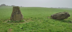Sarue standing stone pair - PID:261704