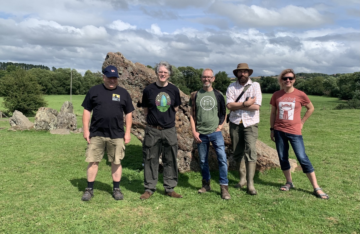 The core of our group from Sunday, from left: Martyn 'TheCaptain', (Andy B (me!), Andy Pattenden (Hare and Tabor), James (ID Runni) from Bristol and new member Alex B. Taking the photo was James over from Australia on a stone hunting expediditon. This was the Stukeley 300 celebrations - 300 years to the day that William Stukeley visited Stanton Drew.