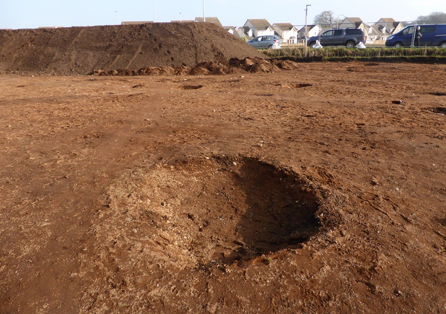 Carnoustie Neolithic Halls, Bronze Age roundhouses and Hoard