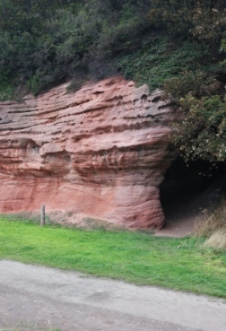 Court Cave