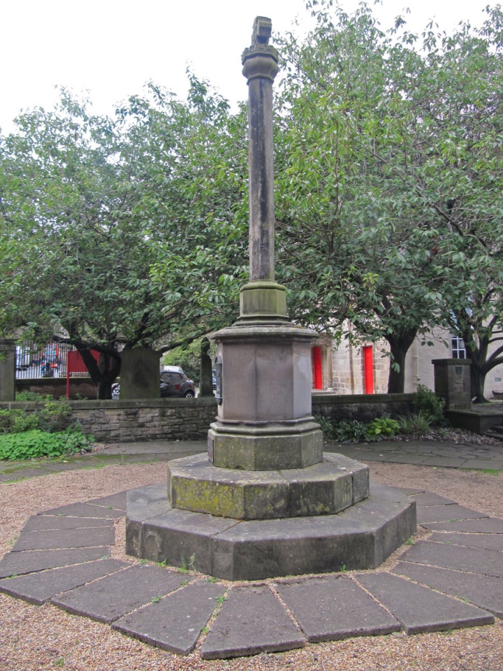 Canongate Mercat Cross