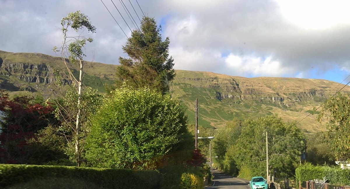 Black Craig from Lennoxtown in 2011. The cairn is at the summit.