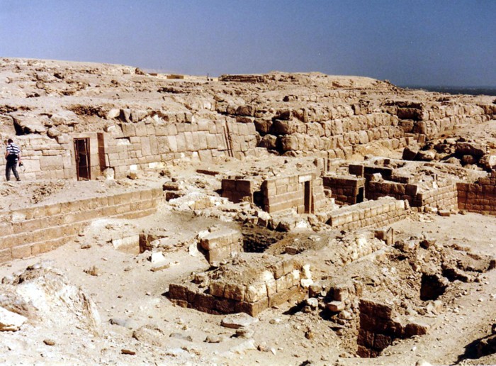 Giza Mastaba Cemetery Pyramid / Mastaba : The Megalithic Portal and ...